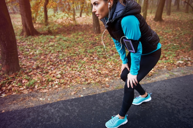Walk 40 Minutes a Day: A Back-Friendly Plan to Boost Health, Stay Consistent & Track Progress