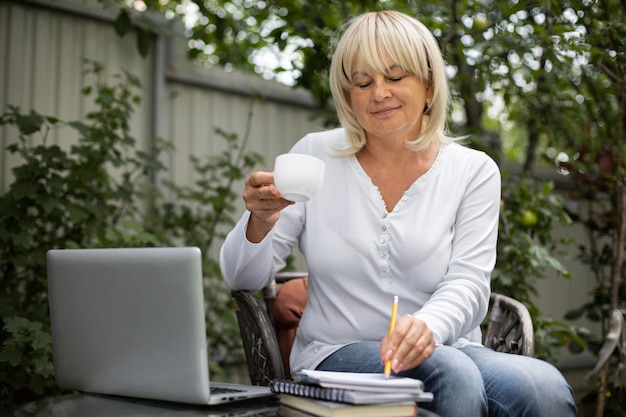 Recharge Your Energy: The 45-Day Senior Fitness Plan for Lasting Vitality