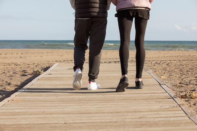 Core muscle engagement during walking