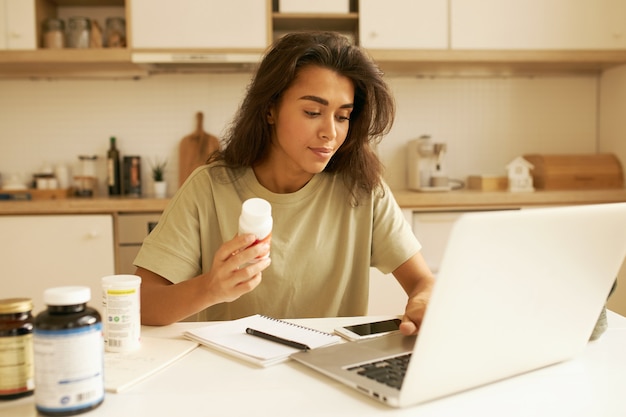 14 Smart Supplement Hacks for Desk Workers: Boost Energy, Focus, and Health Fast