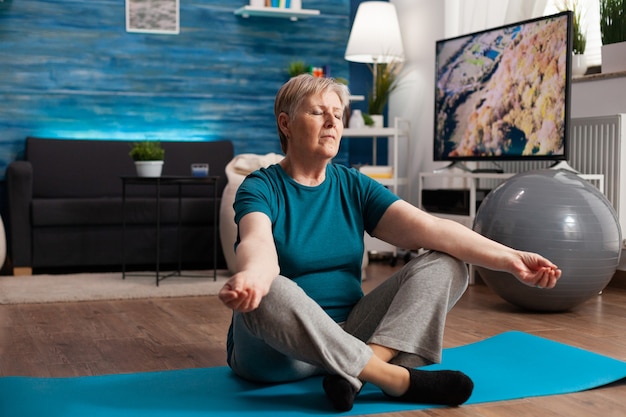 25 Science-Backed Active Recovery Strategies to Boost Flexibility Safely for People with Hypertension