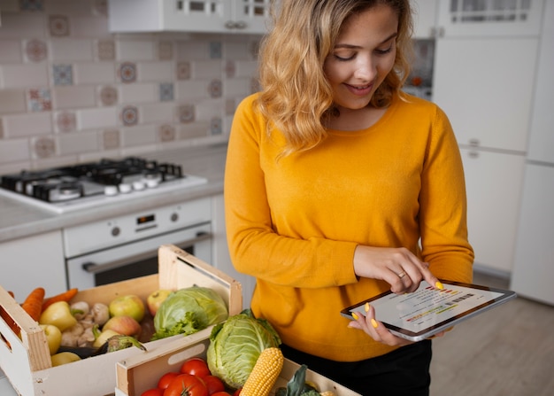 Healthy grocery shopping for PCOS-friendly ingredients
