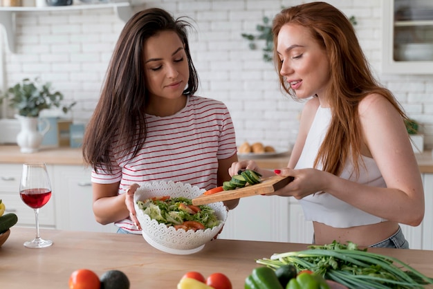 Balanced plate with vegetables, lean protein, and whole grains