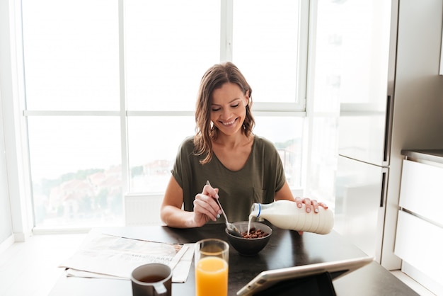 The Busy Professional’s Ultimate Guide to Sustainable Healthy Habits: What to Do, Why It Works, and How to Make It Stick