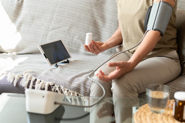 21 Smart & Safe Work-Life Wellness Tips for Managing Hypertension Daily