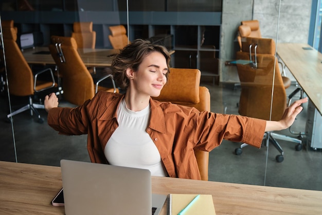 18 Hidden Energy Killers at Your Desk (And How to Beat Them)