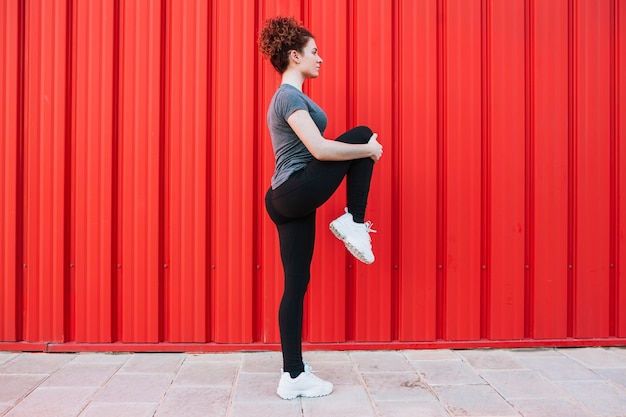 Illustration of correct running posture