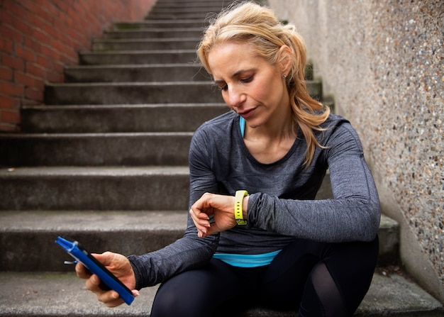 Smartwatch displaying running stats