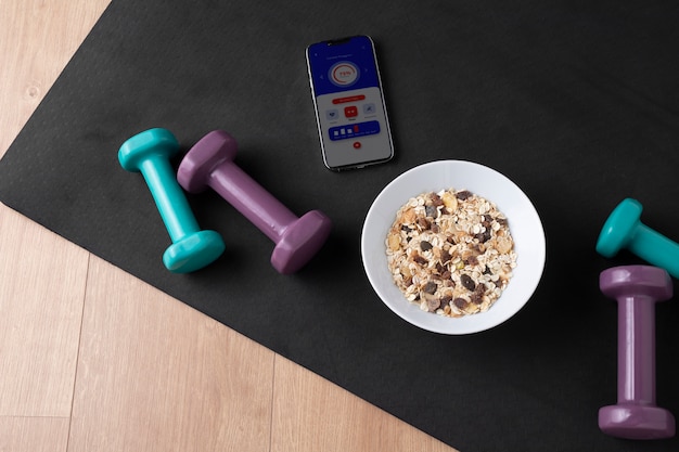 Intermittent Fasting vs. Frequent Meals: The Smart Strength Training Guide for Real Life