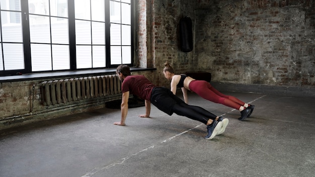 Illustration of upper/lower body workout split
