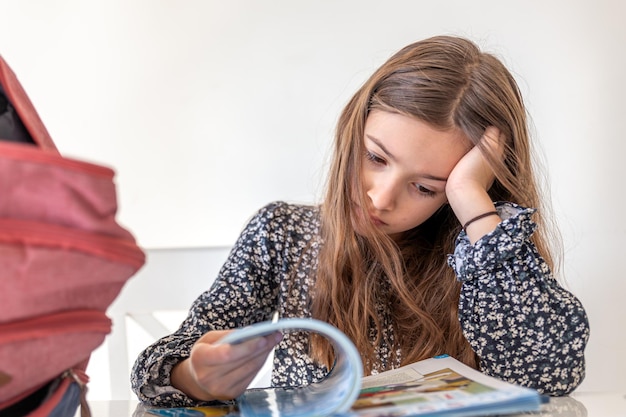 Teen's Remarkable Memory: Hyperthymesia Unveiled in New Behavioral Study