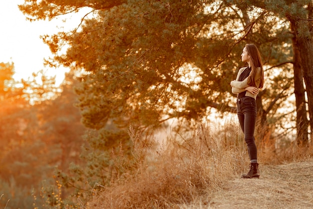 Trail Running Without Gear: A 10-Minute Daily Routine to Build Speed, Consistency, and Track Progress