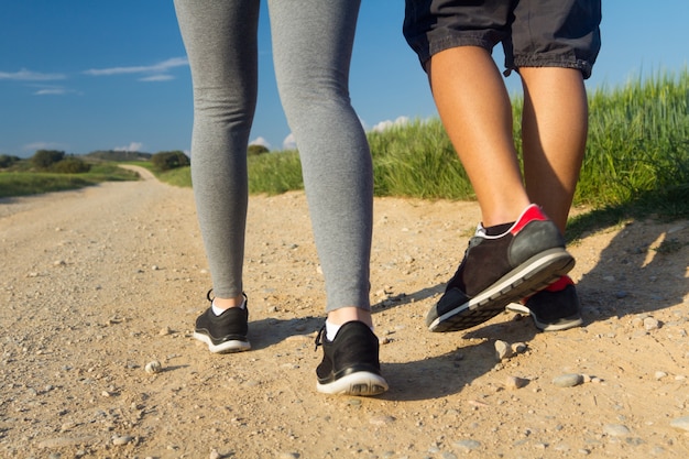 Infographic showing health benefits of walking