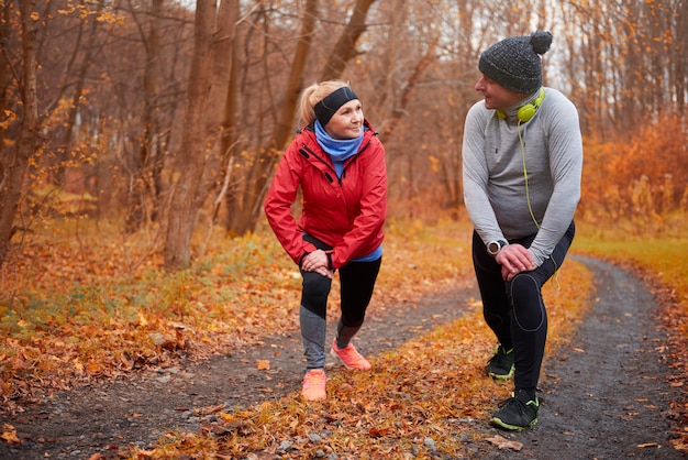 Walking vs Jogging: Which Is Better for Blood Sugar Control in Real Life?