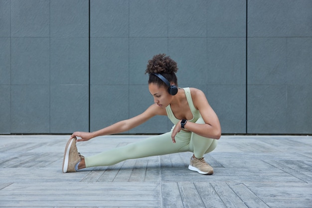 Gentle warm-up exercises for back pain